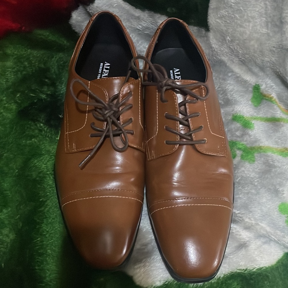 Alfani mens shoes size 10.5 brown